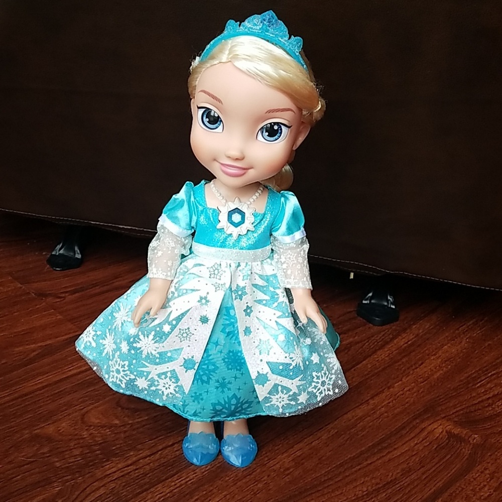 Elsa Talking and Singing Doll